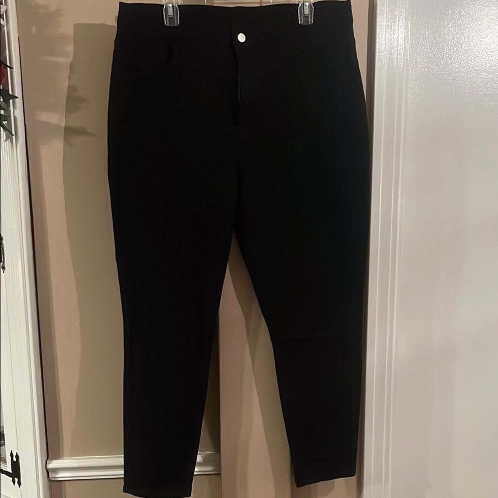 Plus size black straight leg skinny jean